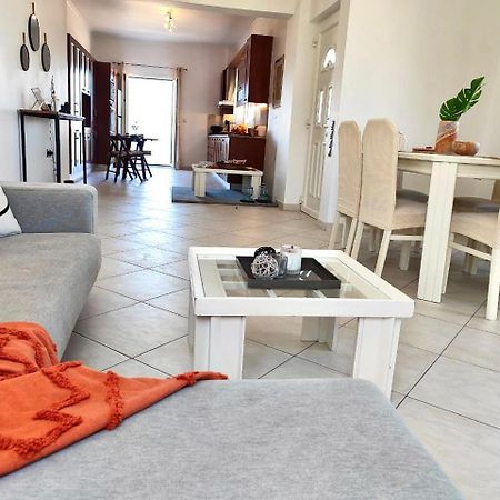 Theasis Apartments Adamantas  Esterno foto