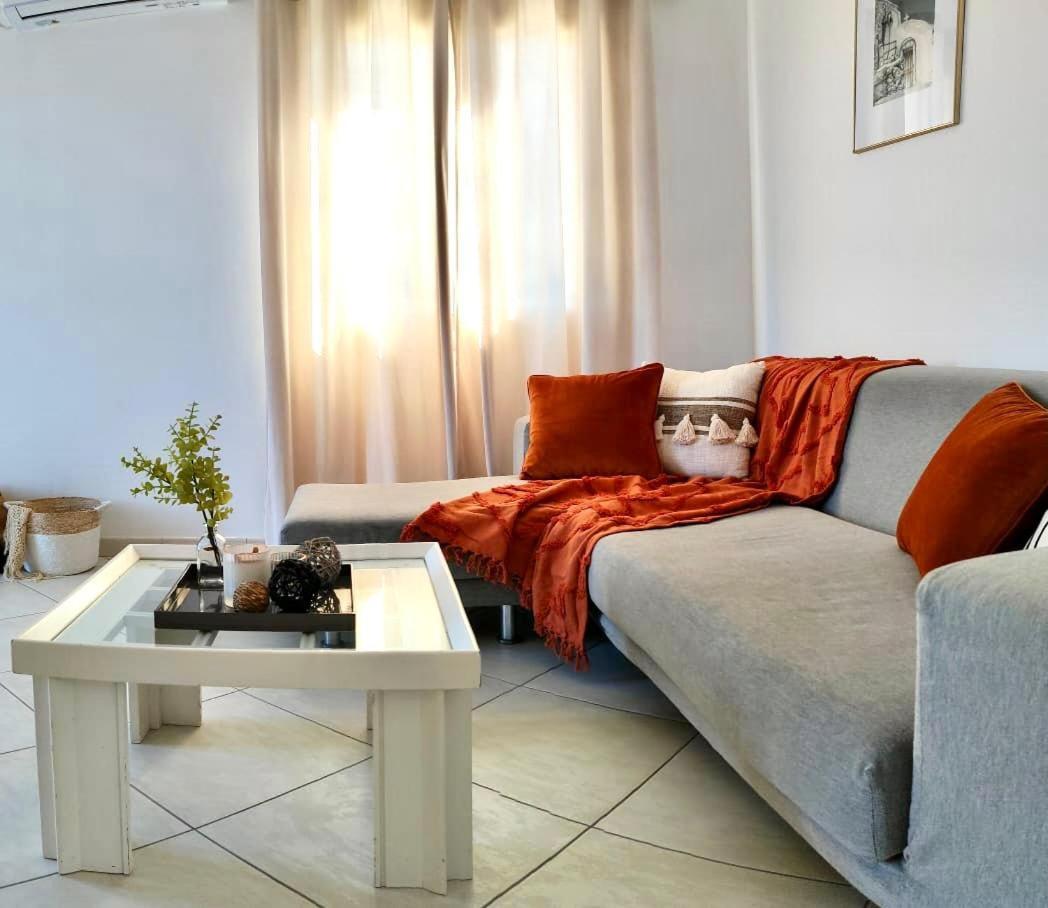 Theasis Apartments Adamantas  Esterno foto