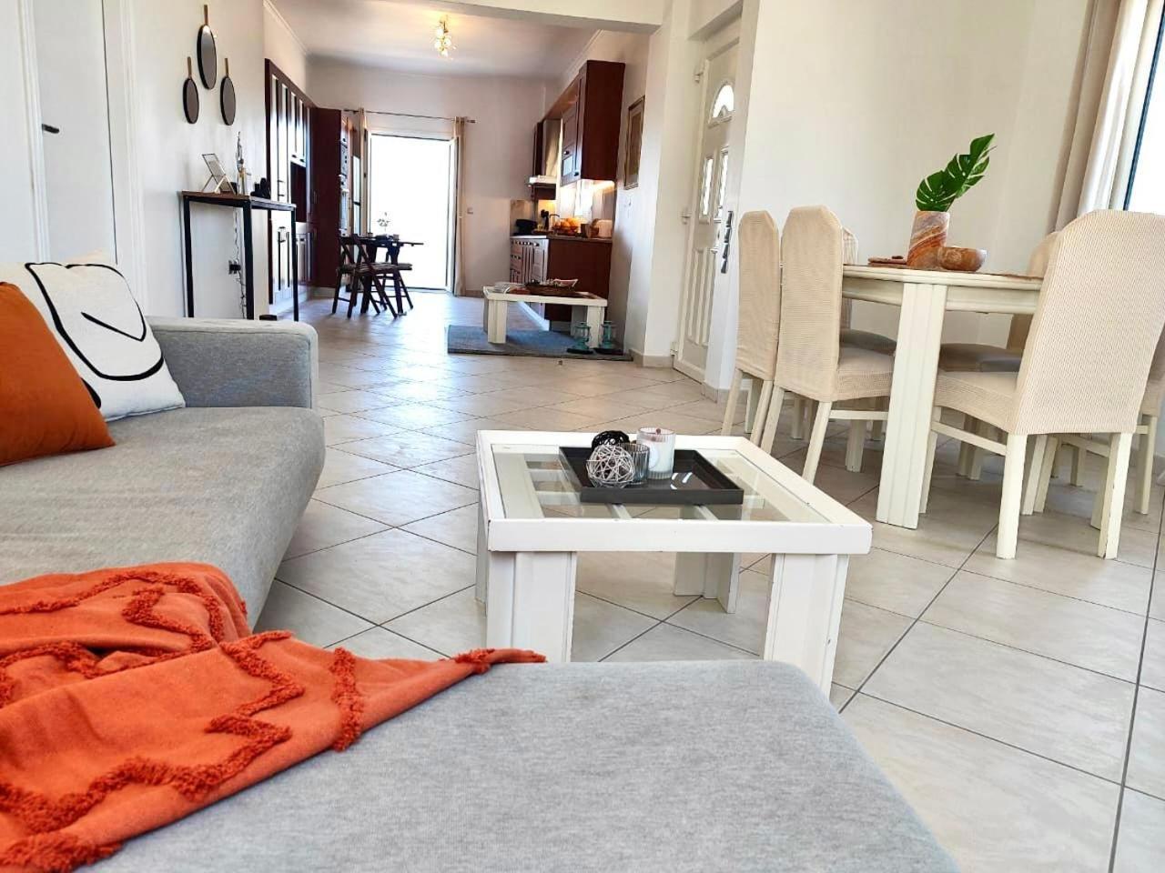 Theasis Apartments Adamantas  Esterno foto